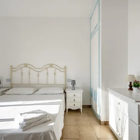 Il Porticciolo Vacanze * 维拉诺瓦